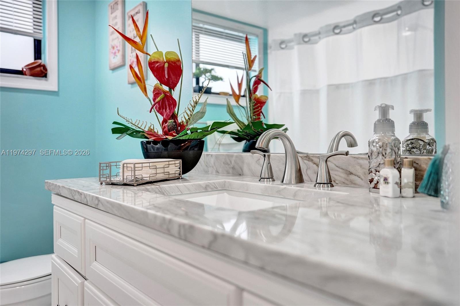 ASHLAND G CONDO - Residential