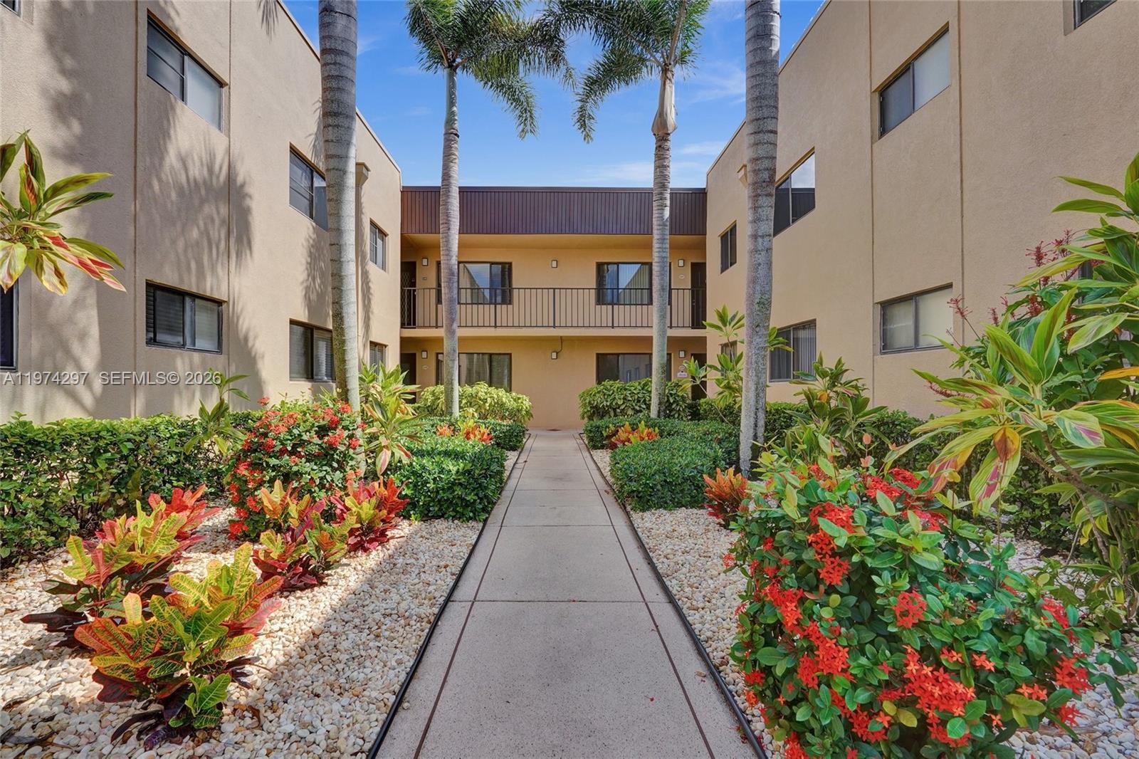 ASHLAND G CONDO - Residential