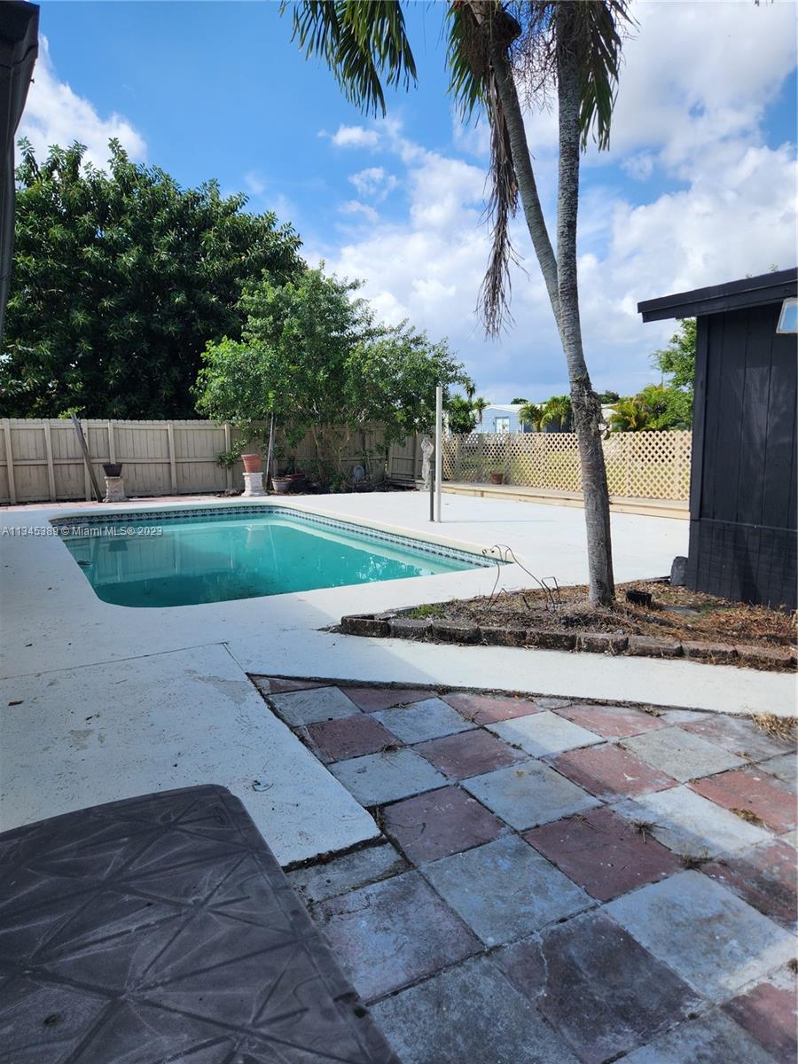 Photo 58 of 74 of 6089 NW 27th St house