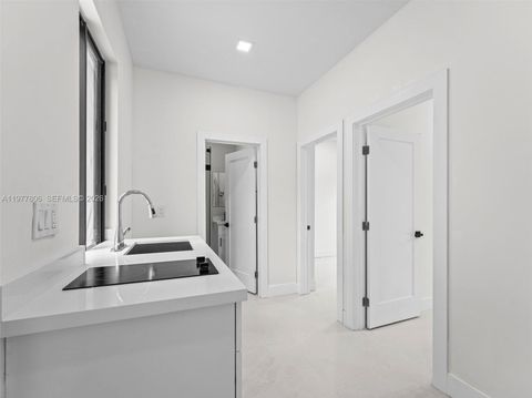 Tiny photo for 610 NE 164th Ter, North Miami Beach, FL 33162 (MLS # A11977806)