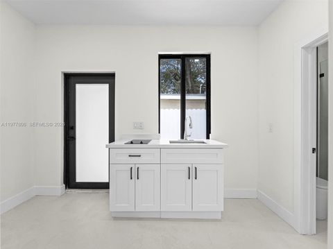 Tiny photo for 610 NE 164th Ter, North Miami Beach, FL 33162 (MLS # A11977806)