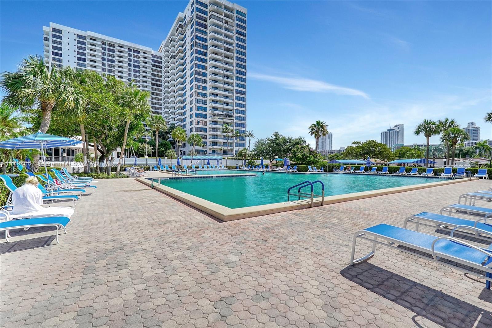 OLYMPUS CONDO PHASE - Residential