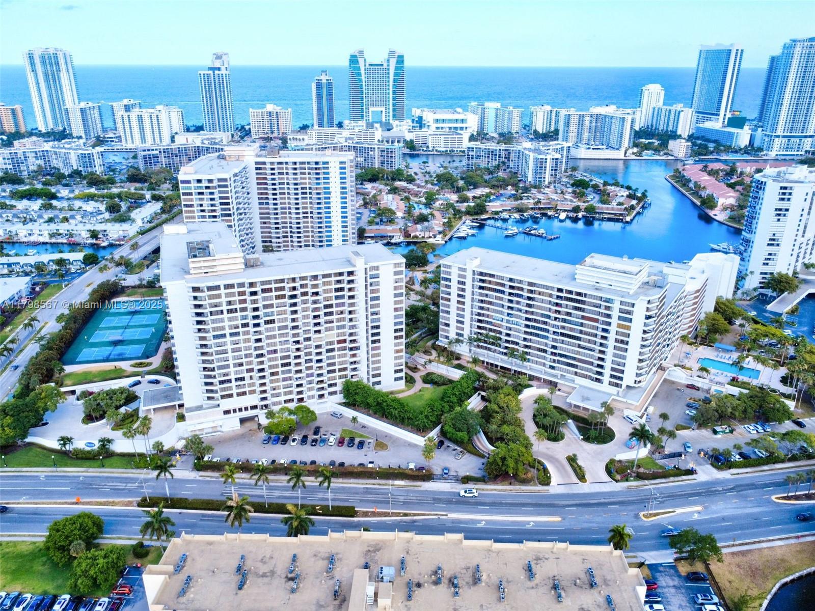 OLYMPUS CONDO PHASE - Residential
