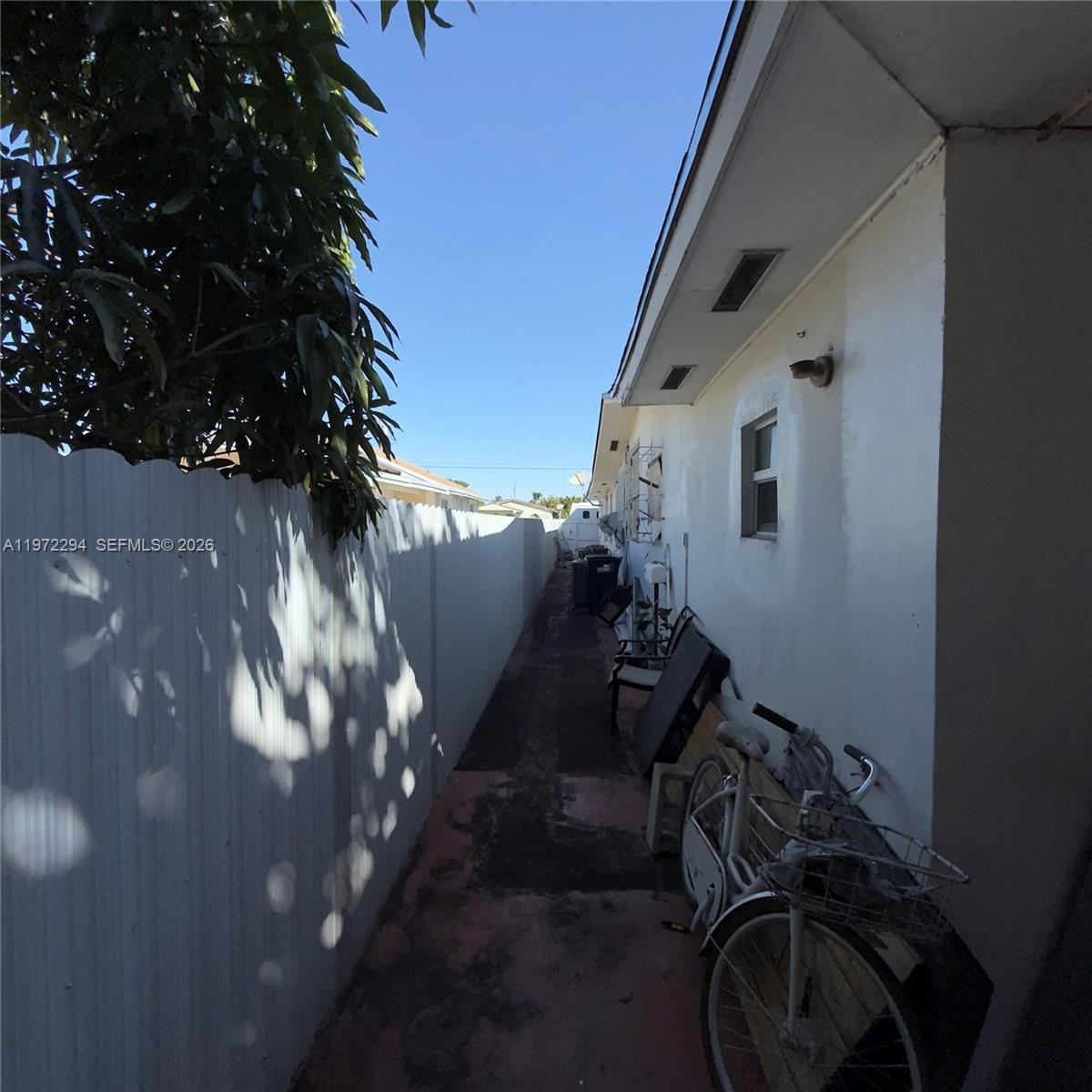 RIVERSIDE MANOR - Residential Income