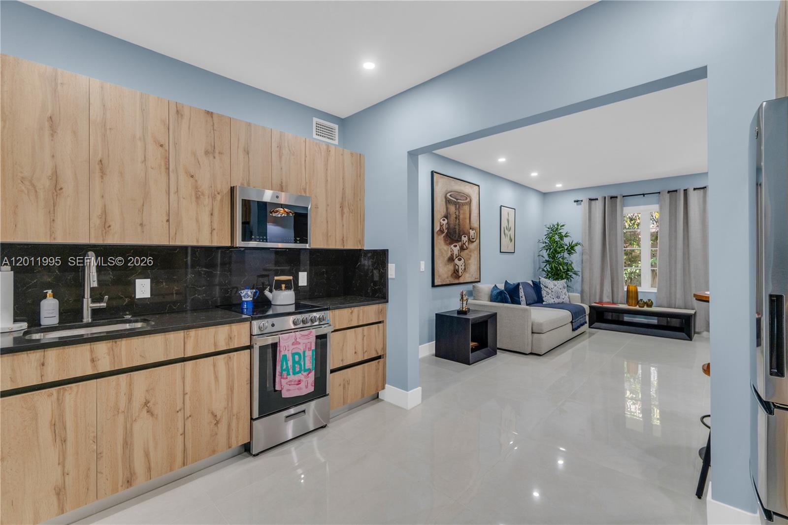 THE BELCREST CONDO - Residential