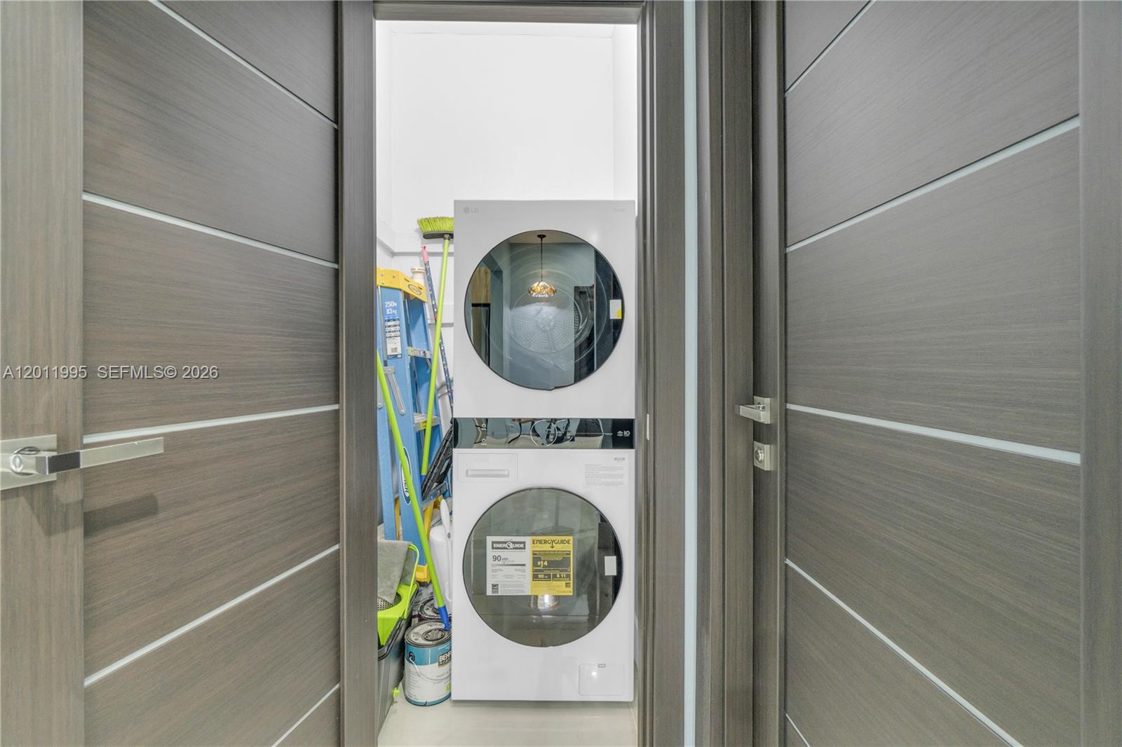 THE BELCREST CONDO - Residential