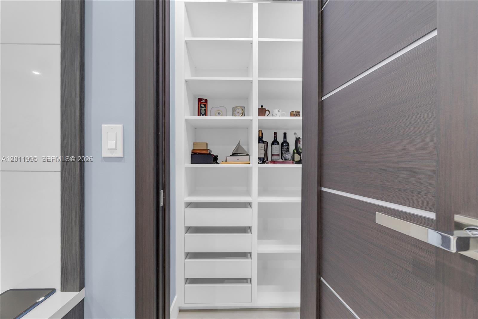 THE BELCREST CONDO - Residential
