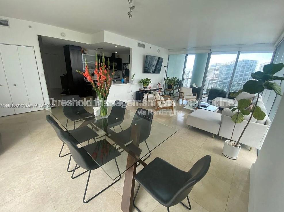 Rental Property at 90 Sw 3rd St 4309, Miami, Broward County, Florida - Bedrooms: 3 
Bathrooms: 3  - $5,800 MO.