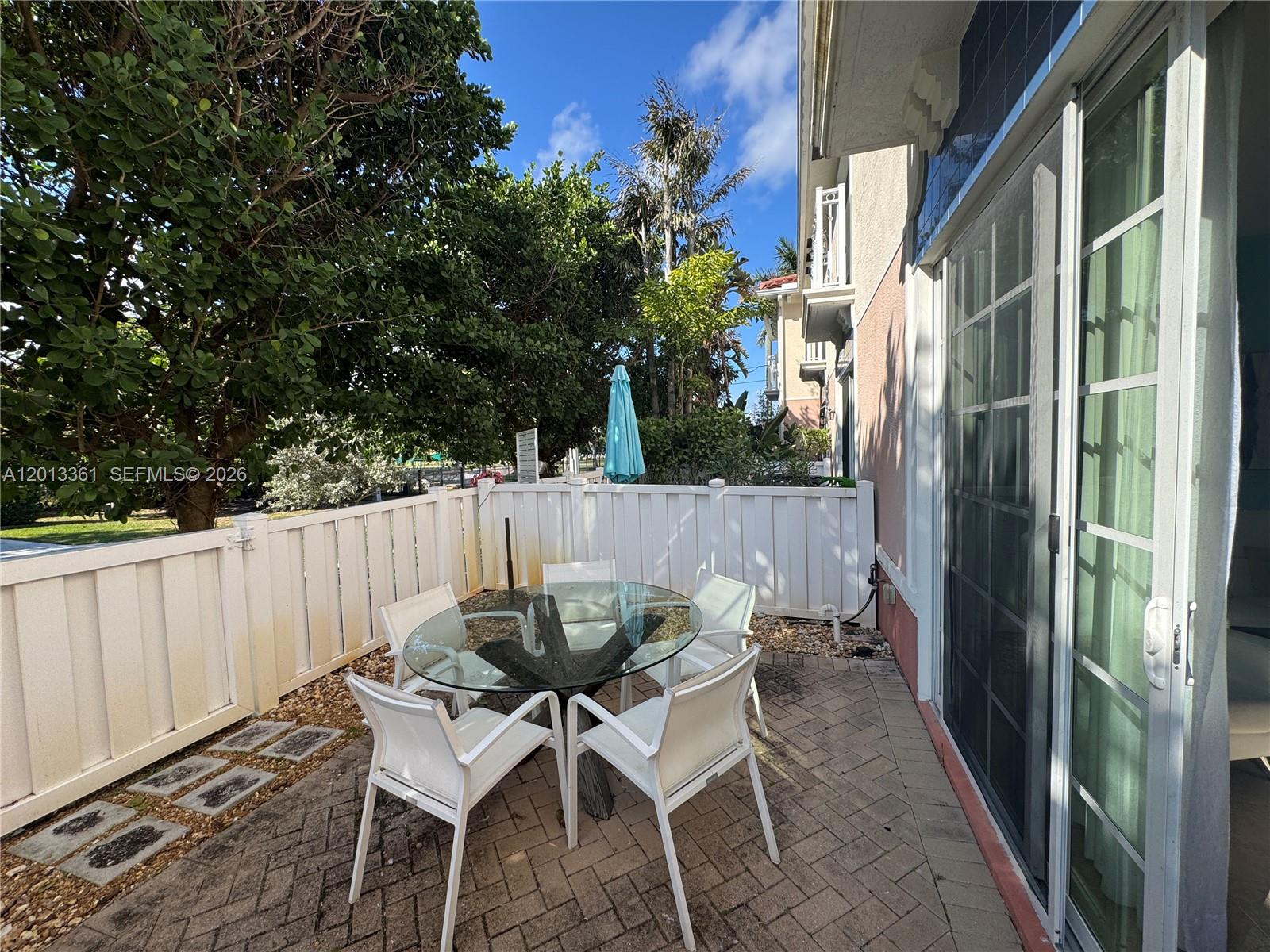 SANTA BARBARA ESTATES - Residential Lease