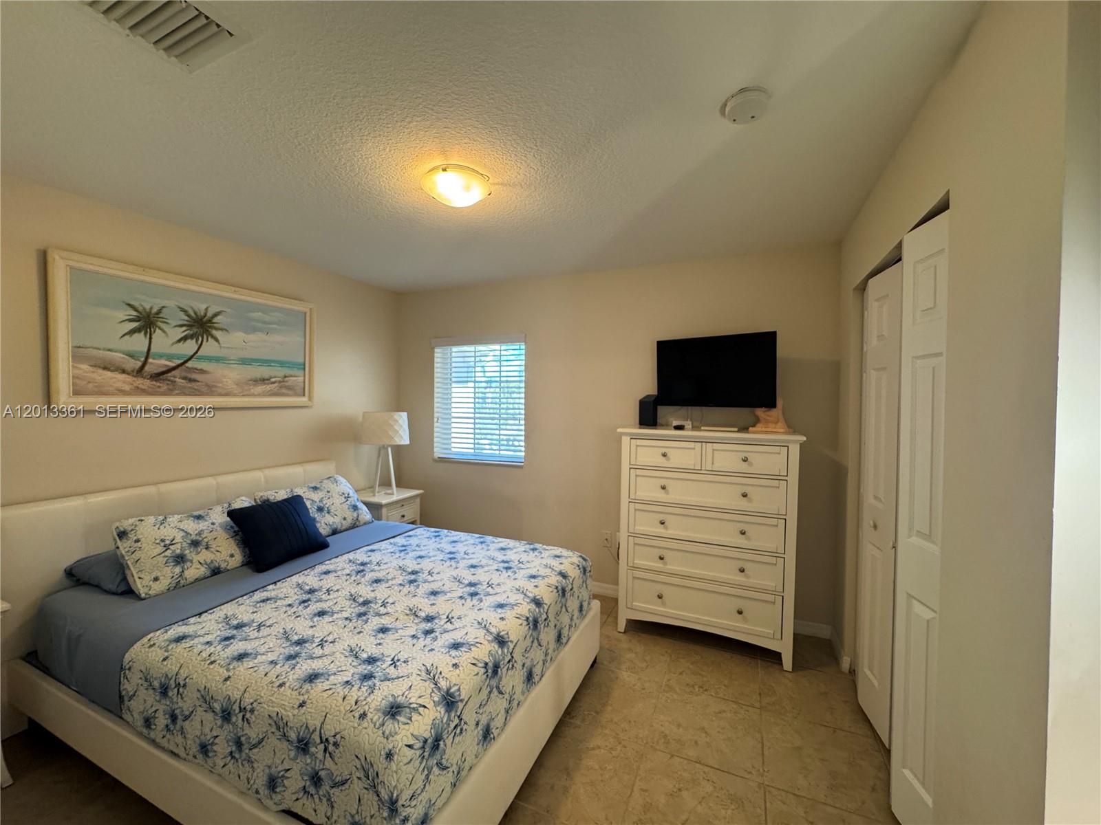 SANTA BARBARA ESTATES - Residential Lease