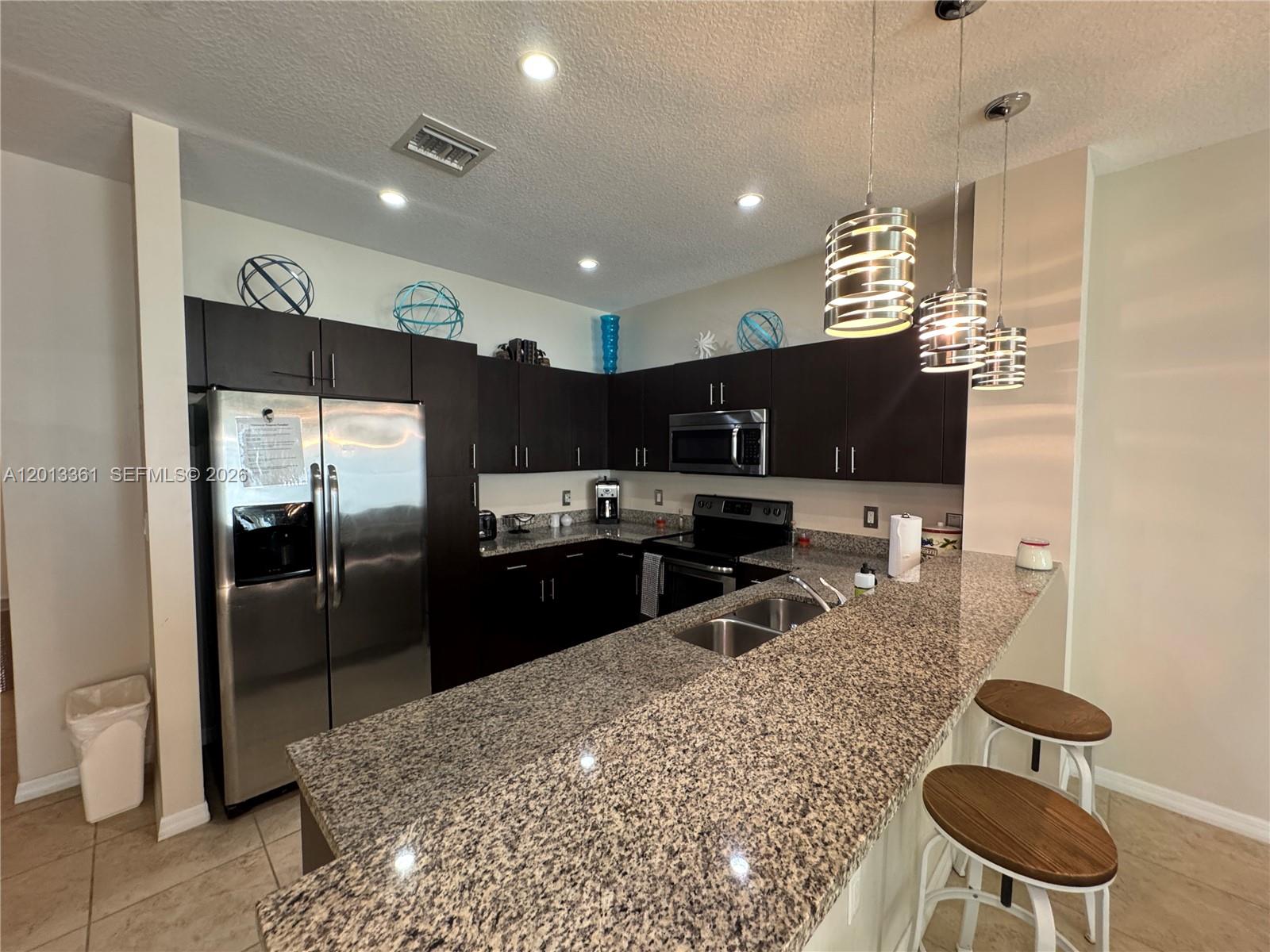 2333 SE 5th St 2333