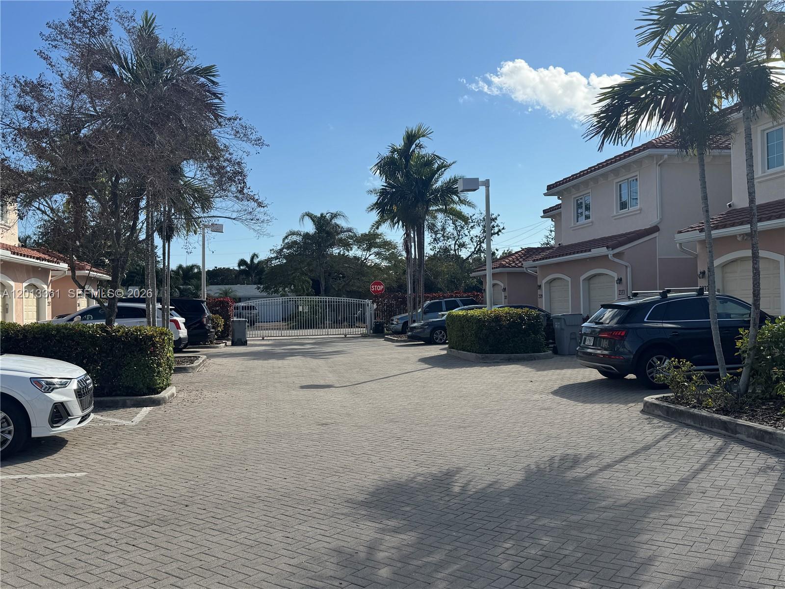 SANTA BARBARA ESTATES - Residential Lease