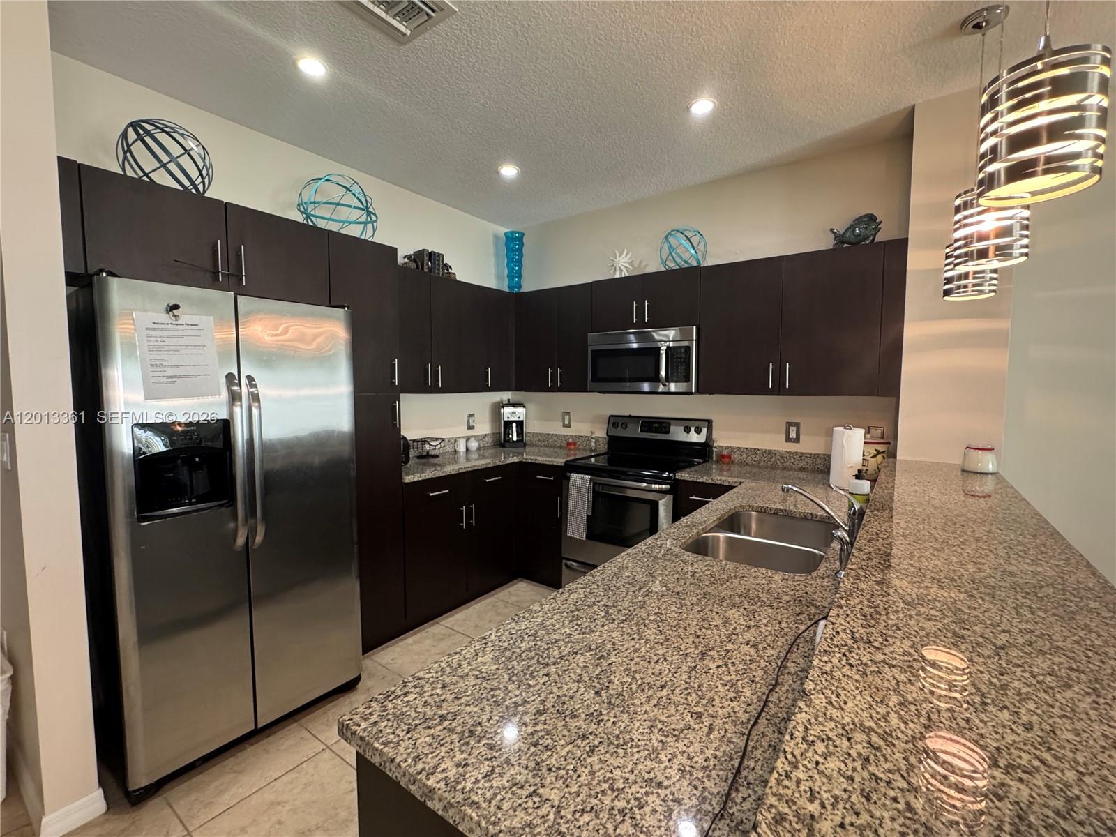 SANTA BARBARA ESTATES - Residential Lease