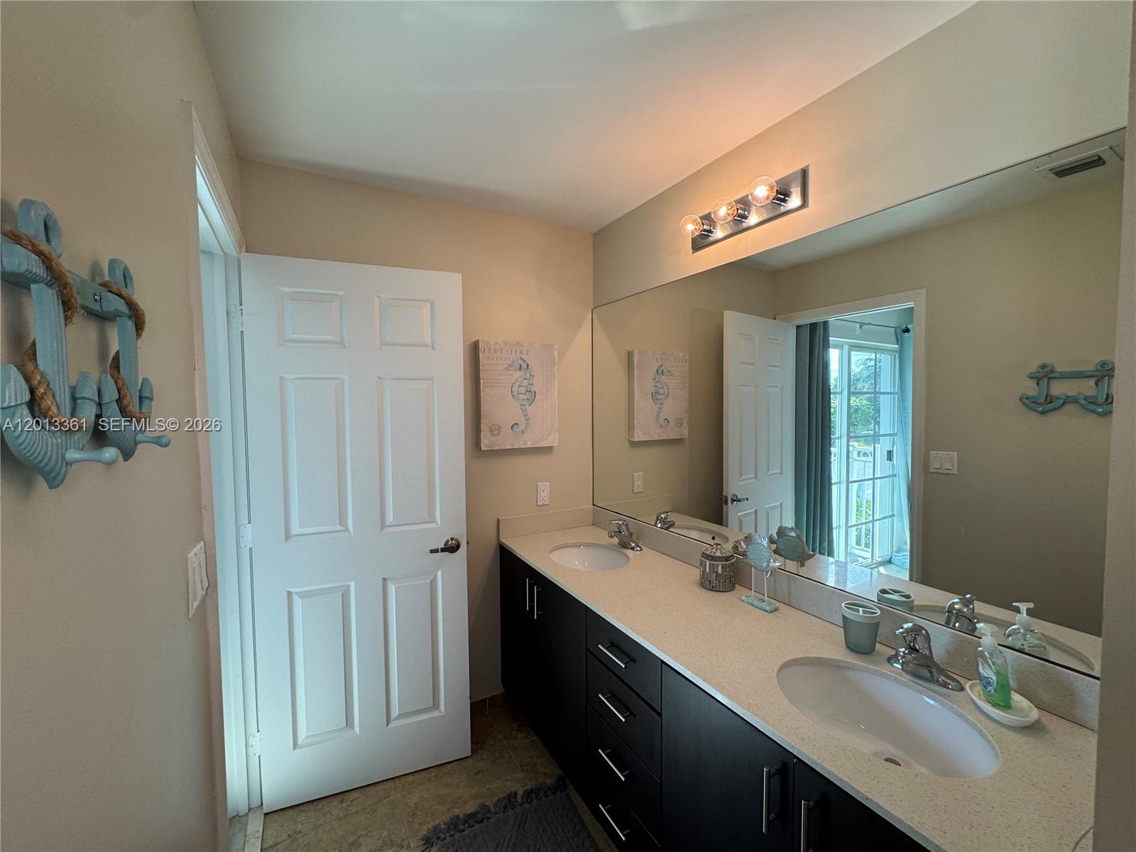 SANTA BARBARA ESTATES - Residential Lease