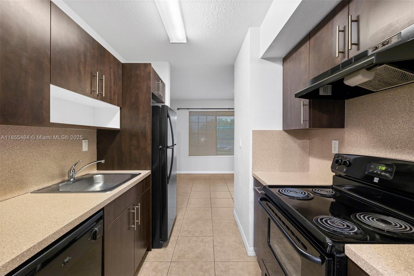 13 S Royal Poinciana Blvd 4