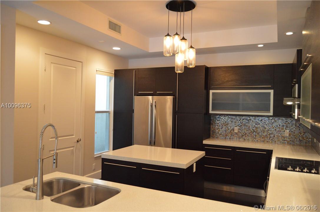 Everglade Land Sales Co F - Residential Lease