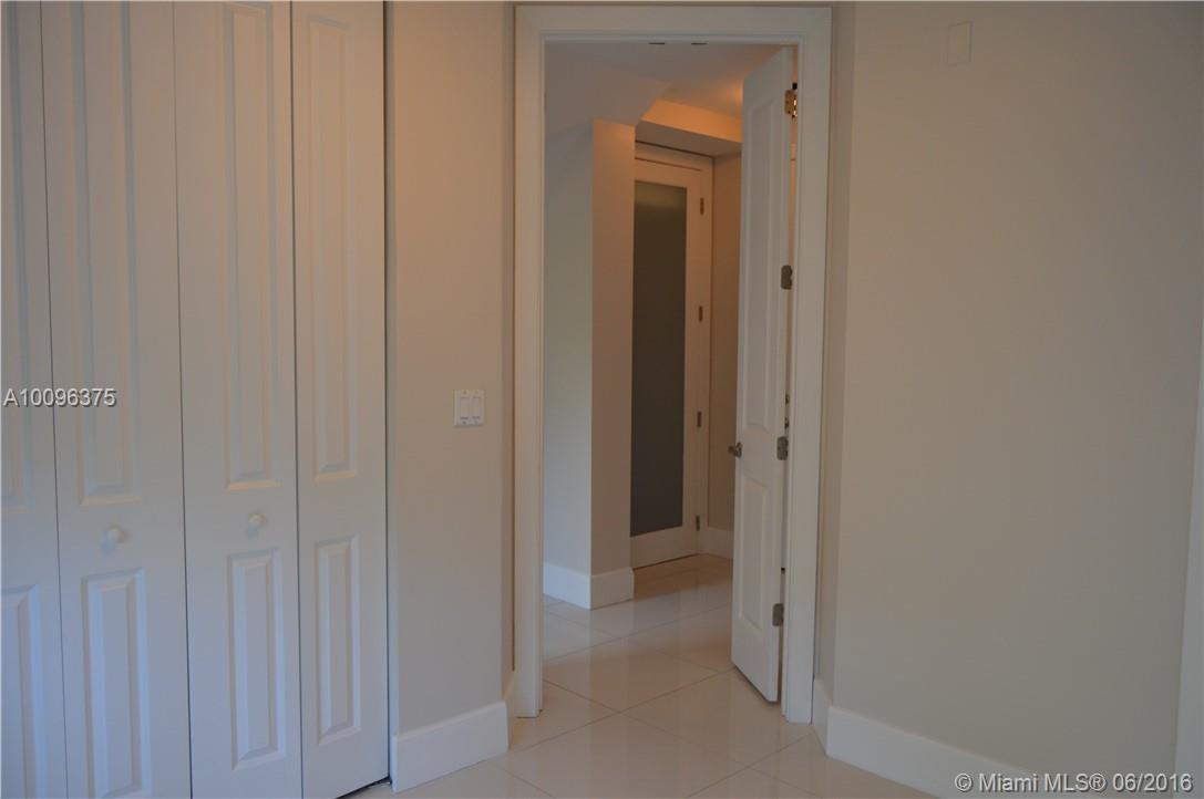 Everglade Land Sales Co F - Residential Lease