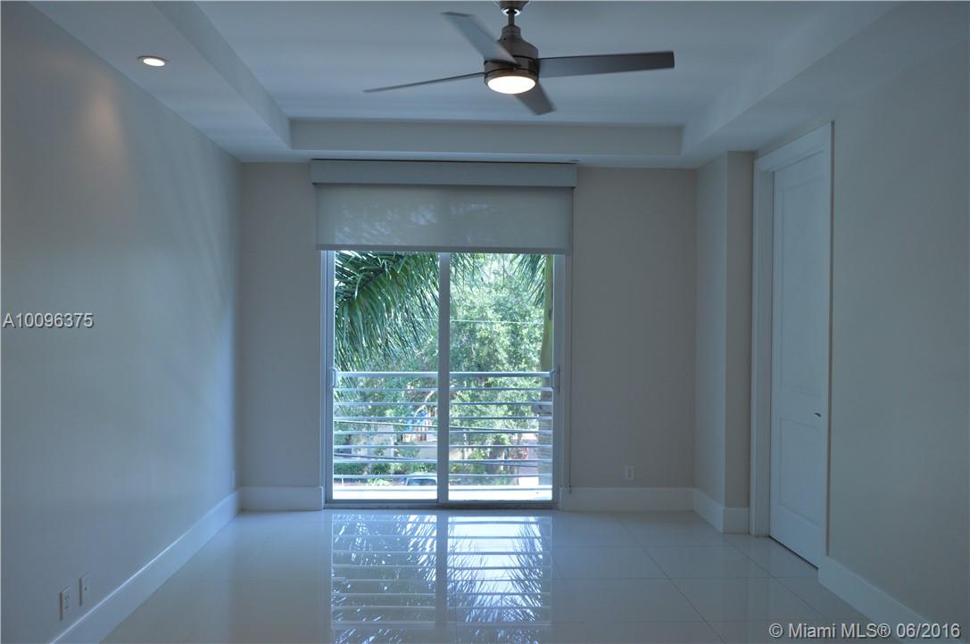 Everglade Land Sales Co F - Residential Lease