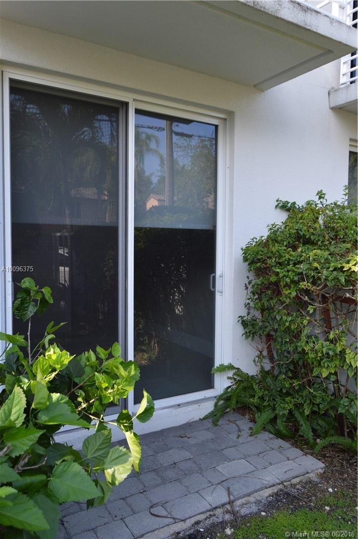 Everglade Land Sales Co F - Residential Lease