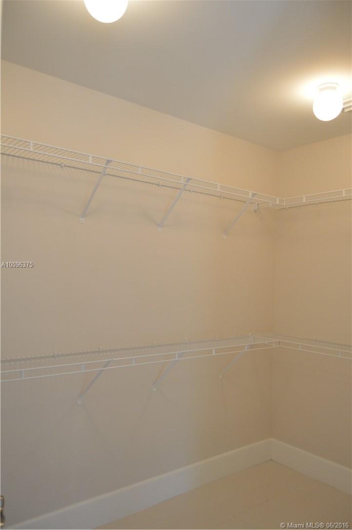 Everglade Land Sales Co F - Residential Lease