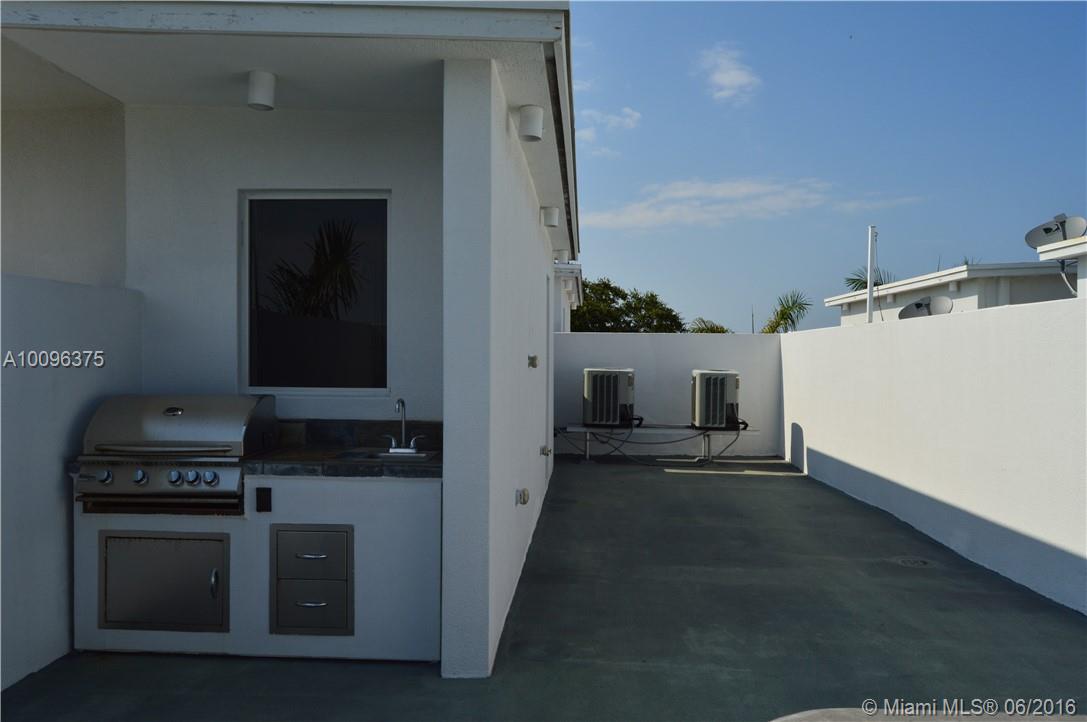 Everglade Land Sales Co F - Residential Lease