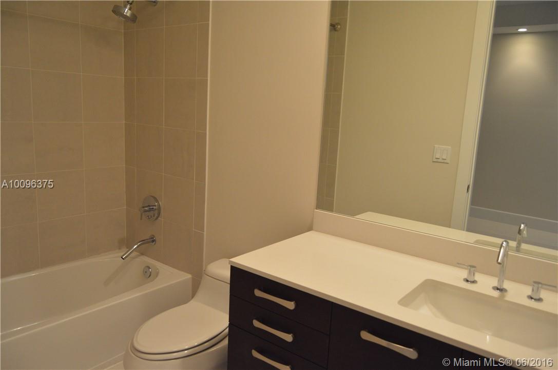 Everglade Land Sales Co F - Residential Lease