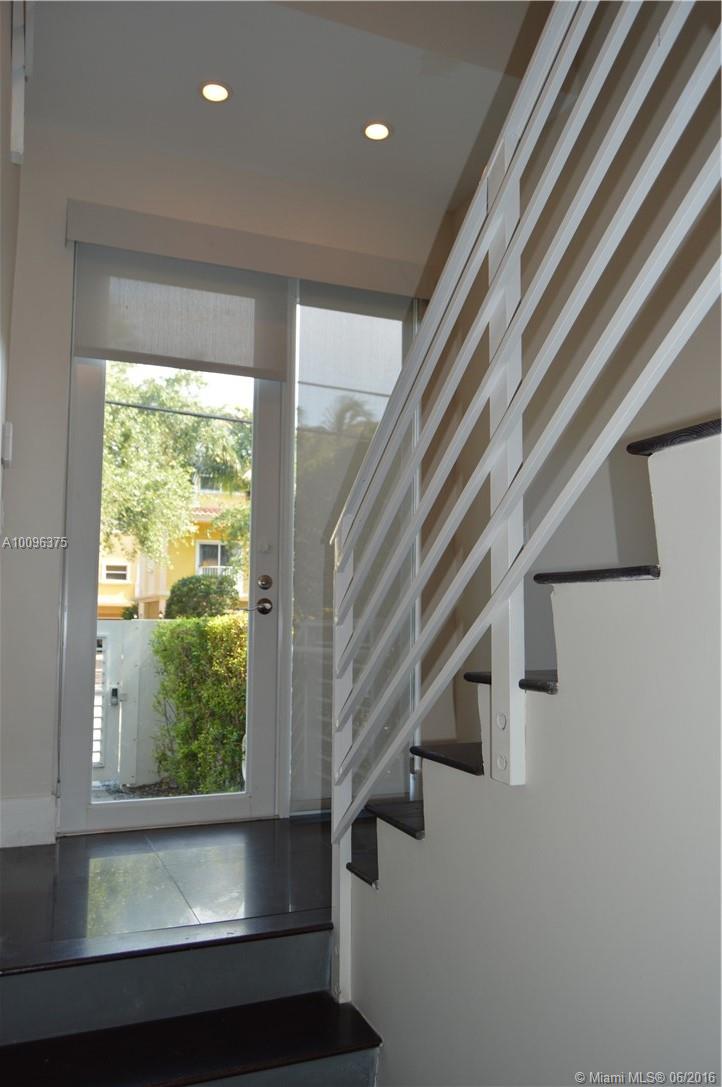 Everglade Land Sales Co F - Residential Lease