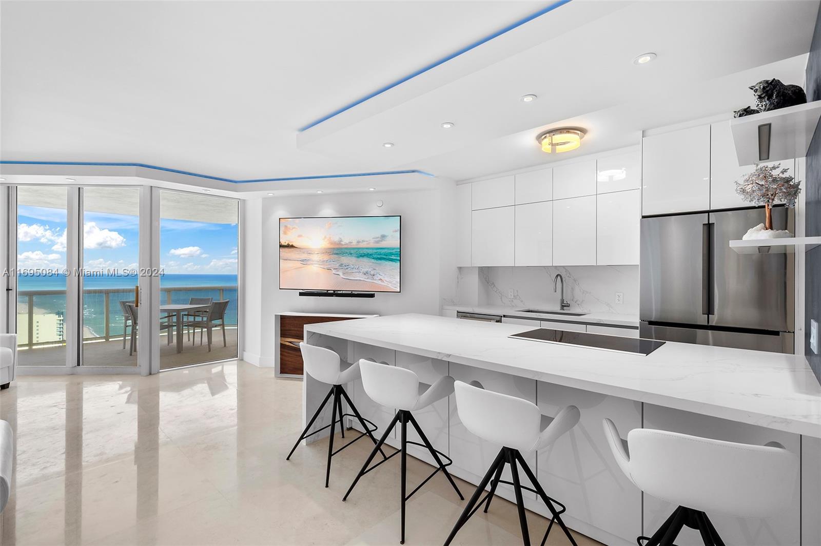 BLUE DIAMOND CONDO - Residential