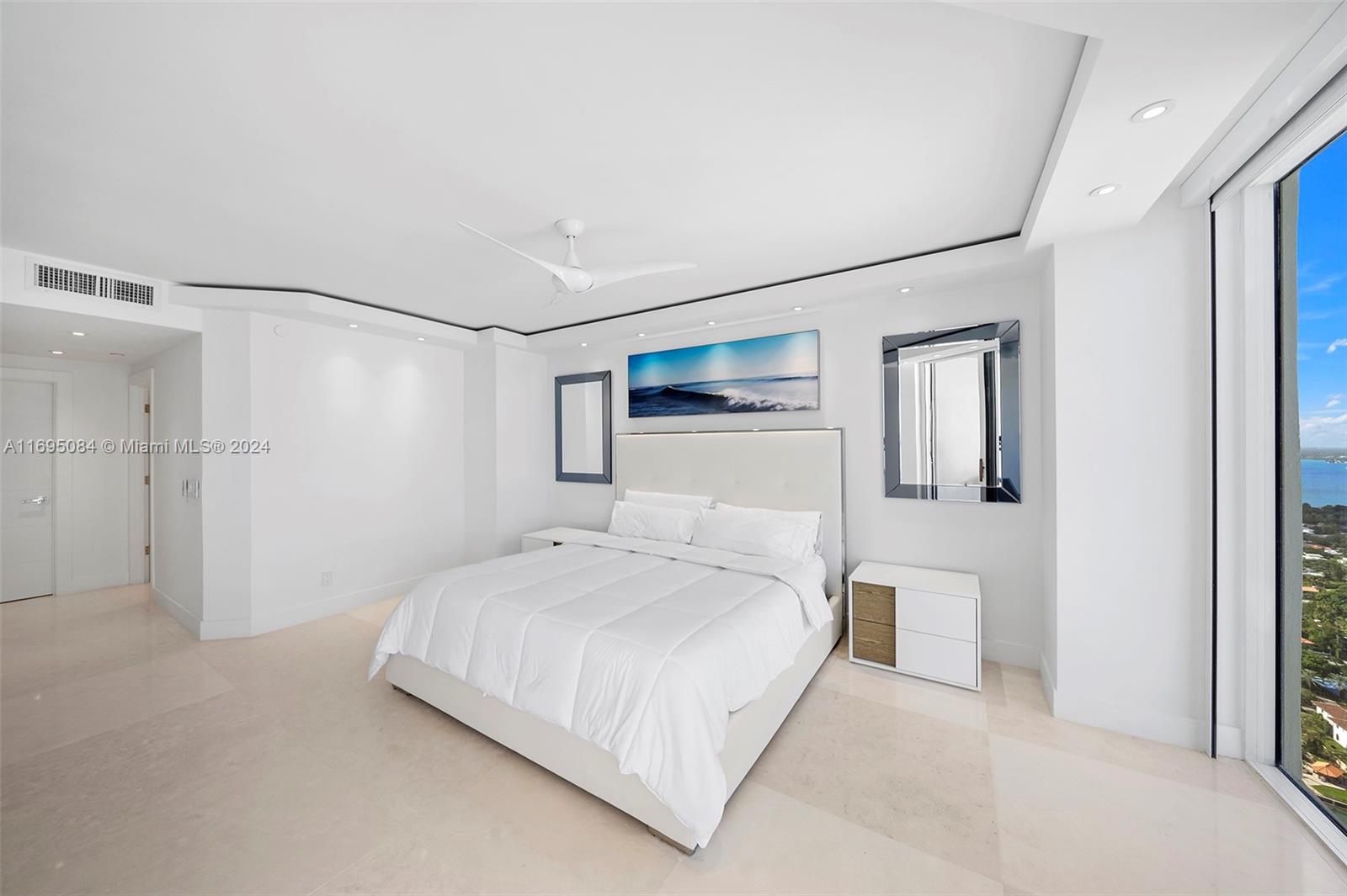 BLUE DIAMOND CONDO - Residential