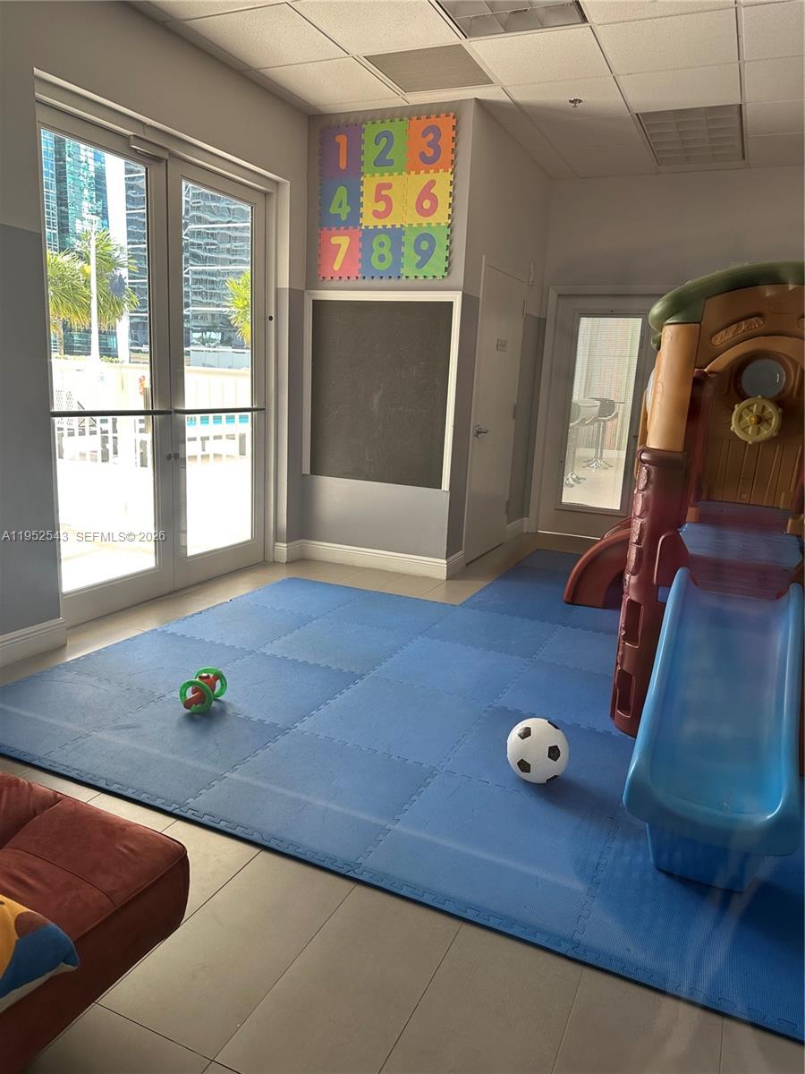 THE CLUB AT BRICKELL BAY - Residential