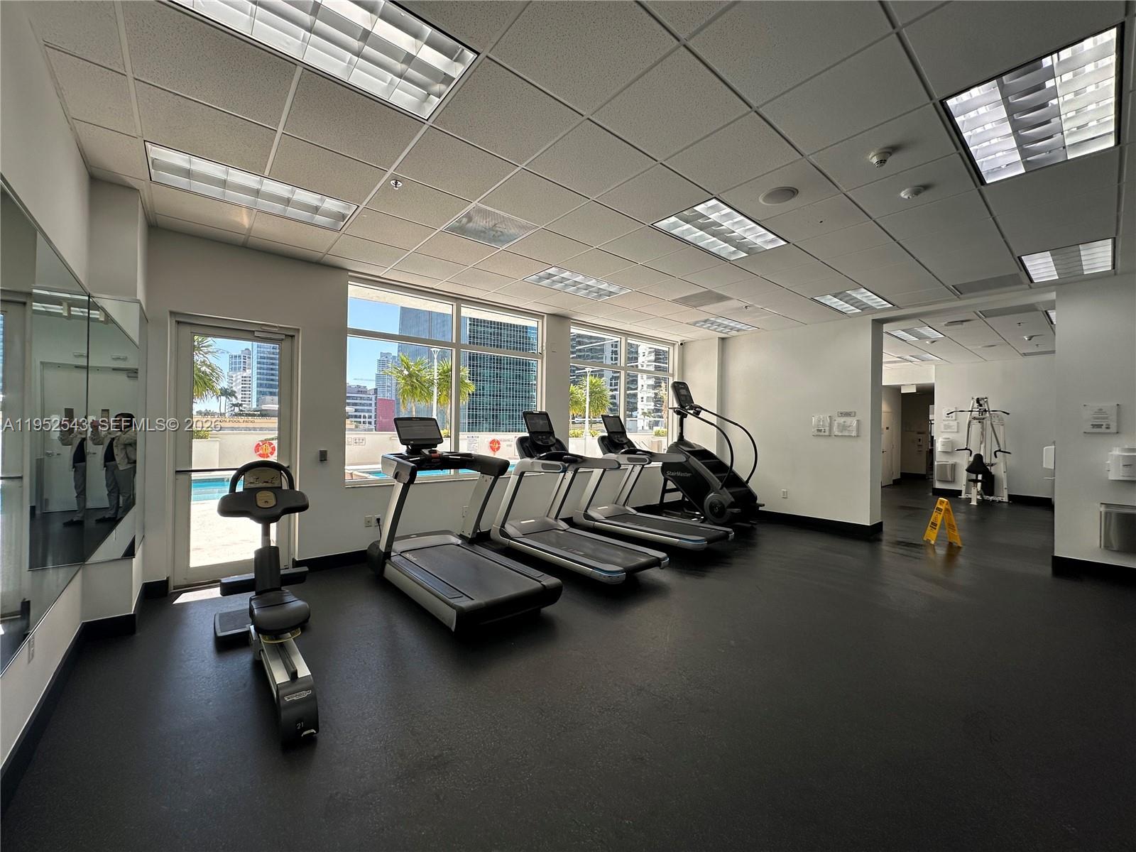 THE CLUB AT BRICKELL BAY - Residential