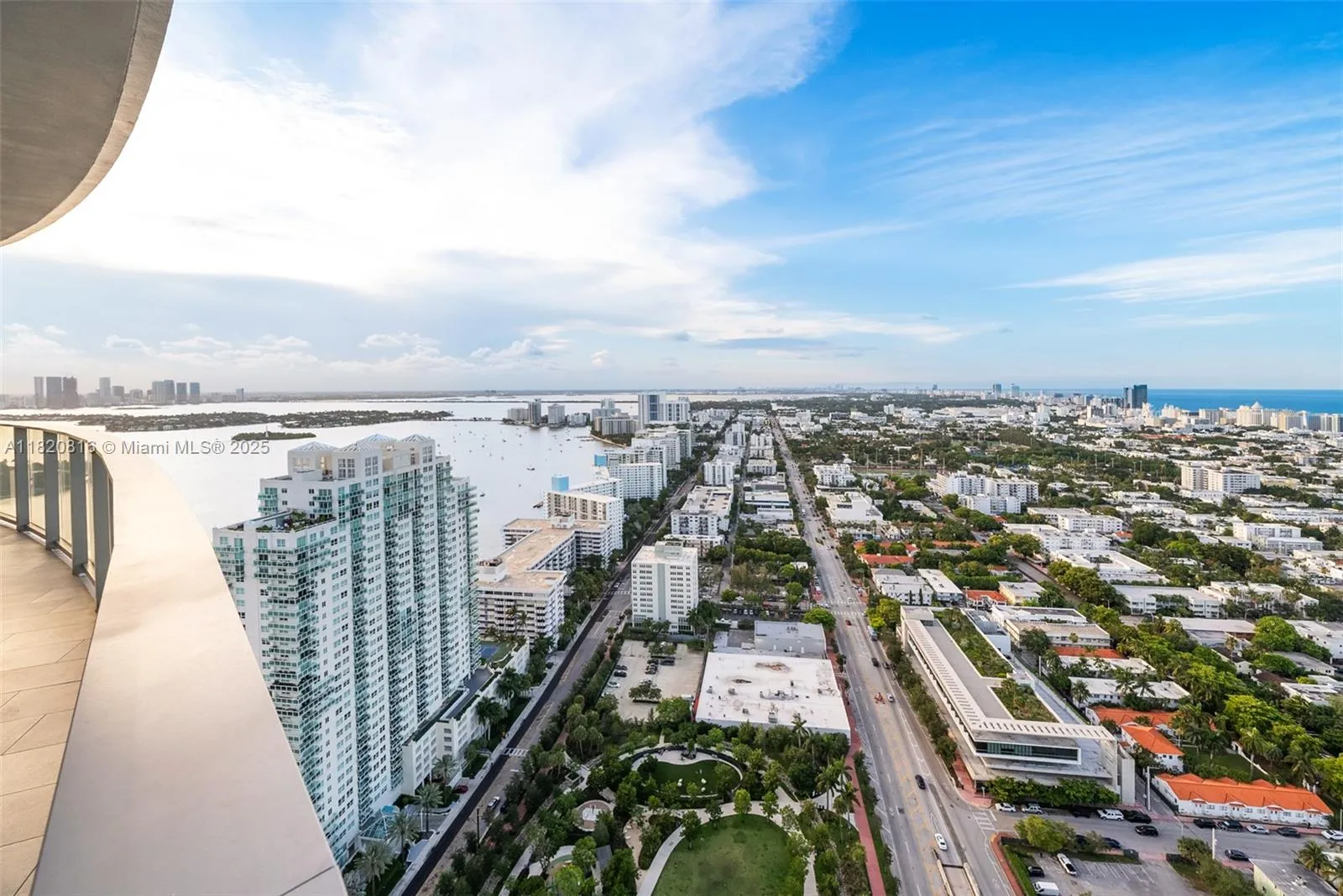 Miami Beach, Florida 33139, United States, 2 Bedrooms Bedrooms, ,3 BathroomsBathrooms,Residential,Active,150174