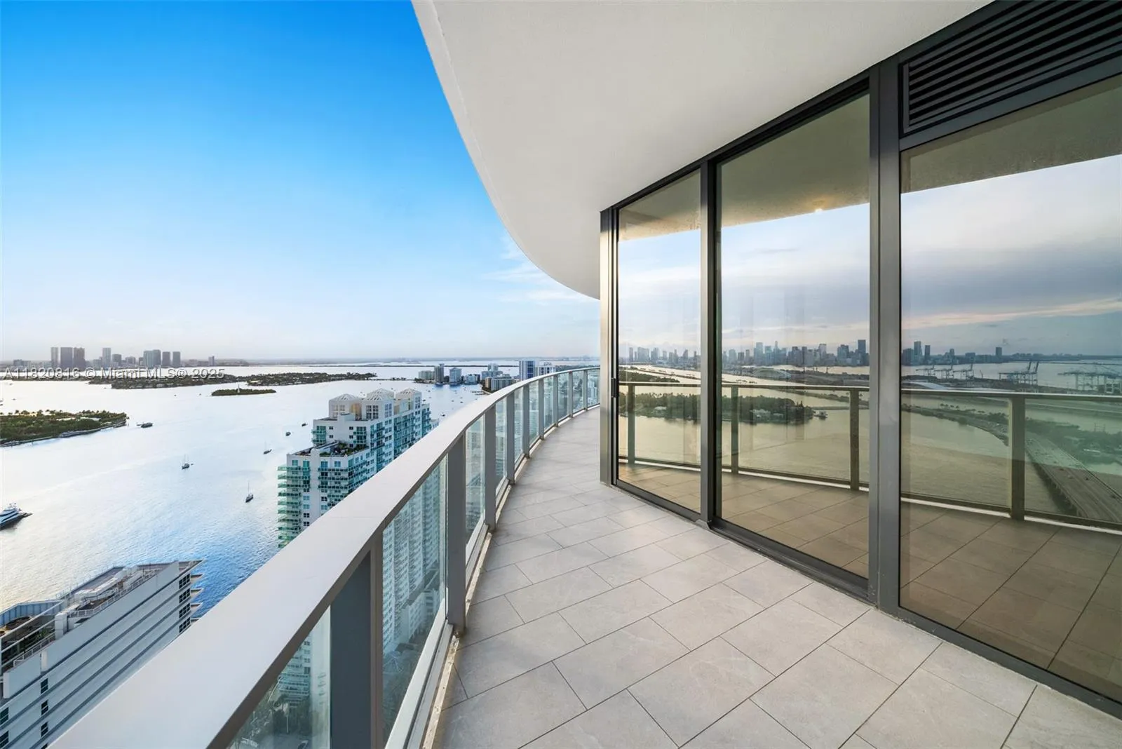 Miami Beach, Florida 33139, United States, 2 Bedrooms Bedrooms, ,3 BathroomsBathrooms,Residential,Active,150174