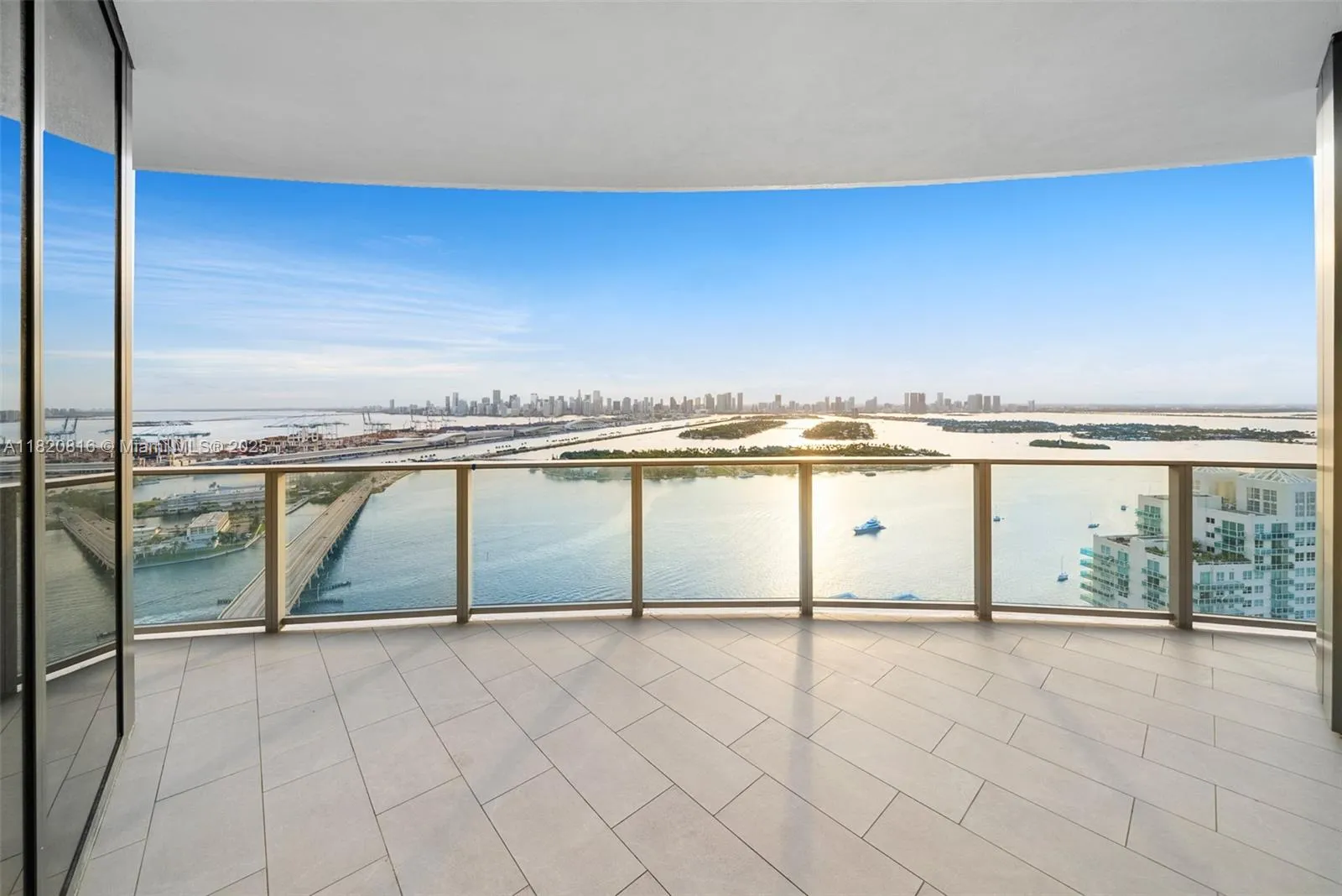 Miami Beach, Florida 33139, United States, 2 Bedrooms Bedrooms, ,3 BathroomsBathrooms,Residential,Active,150174