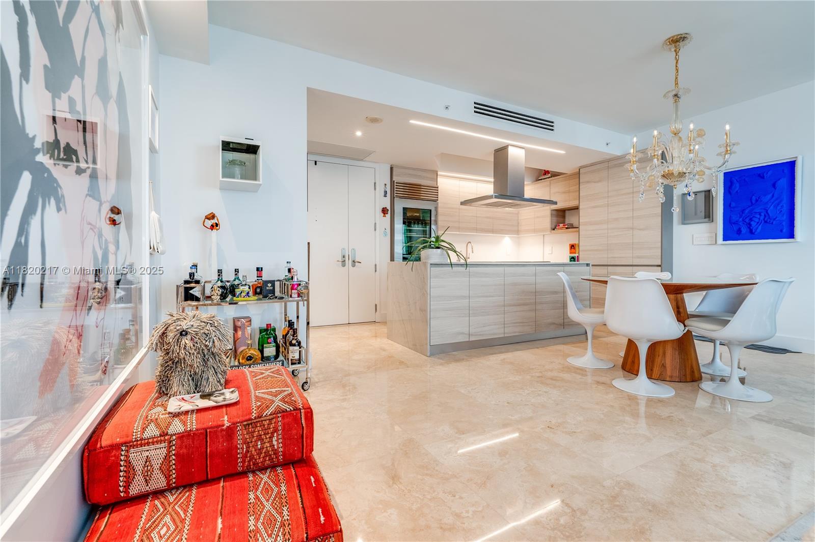 CARBONELL CONDO - Residential