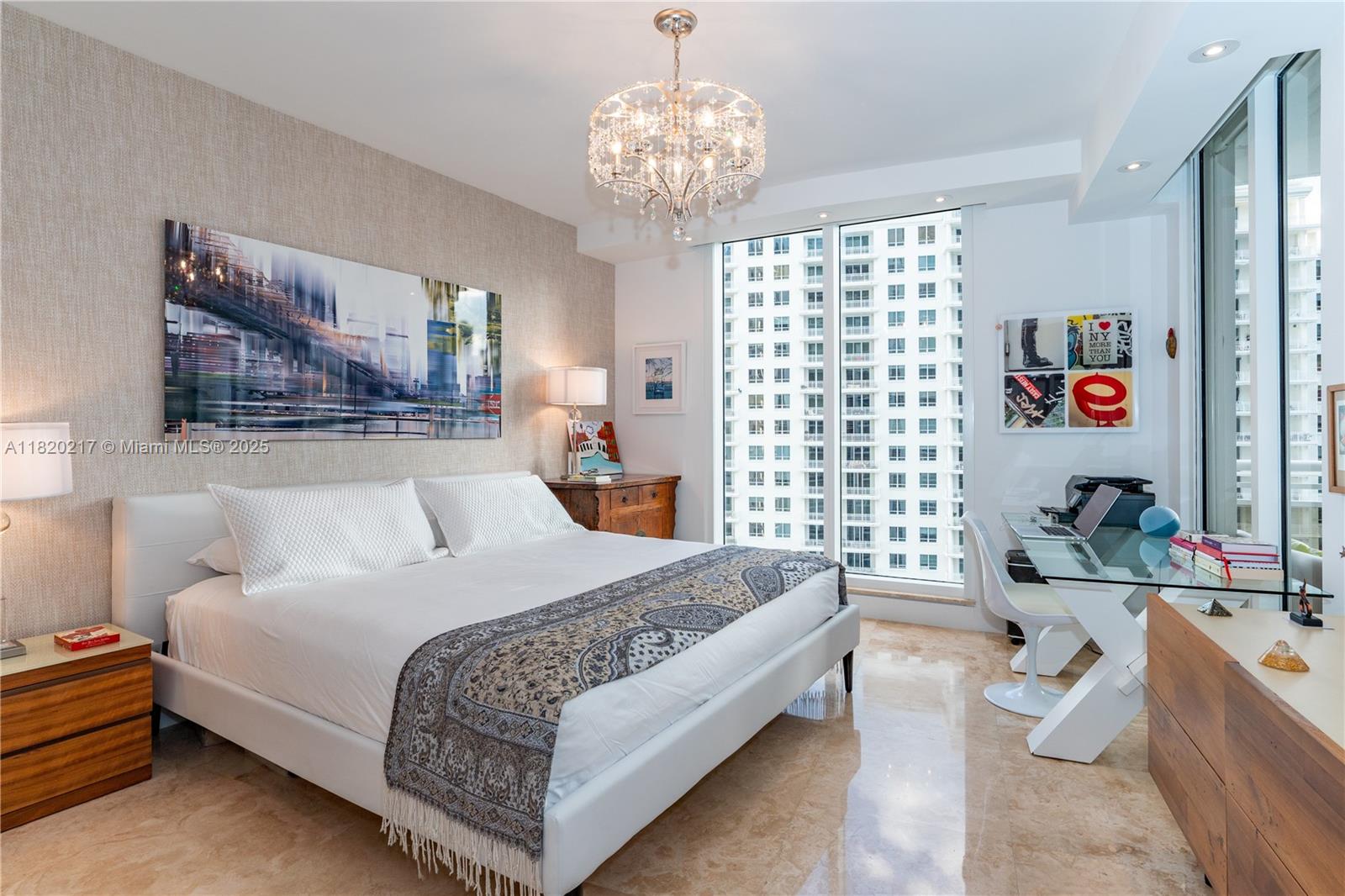 CARBONELL CONDO - Residential