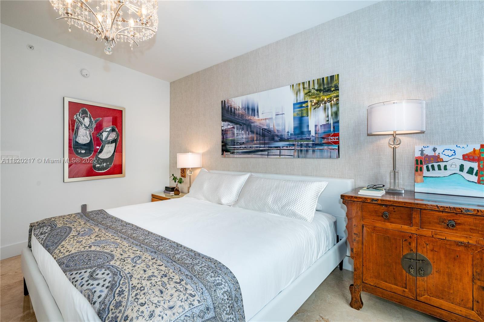 CARBONELL CONDO - Residential