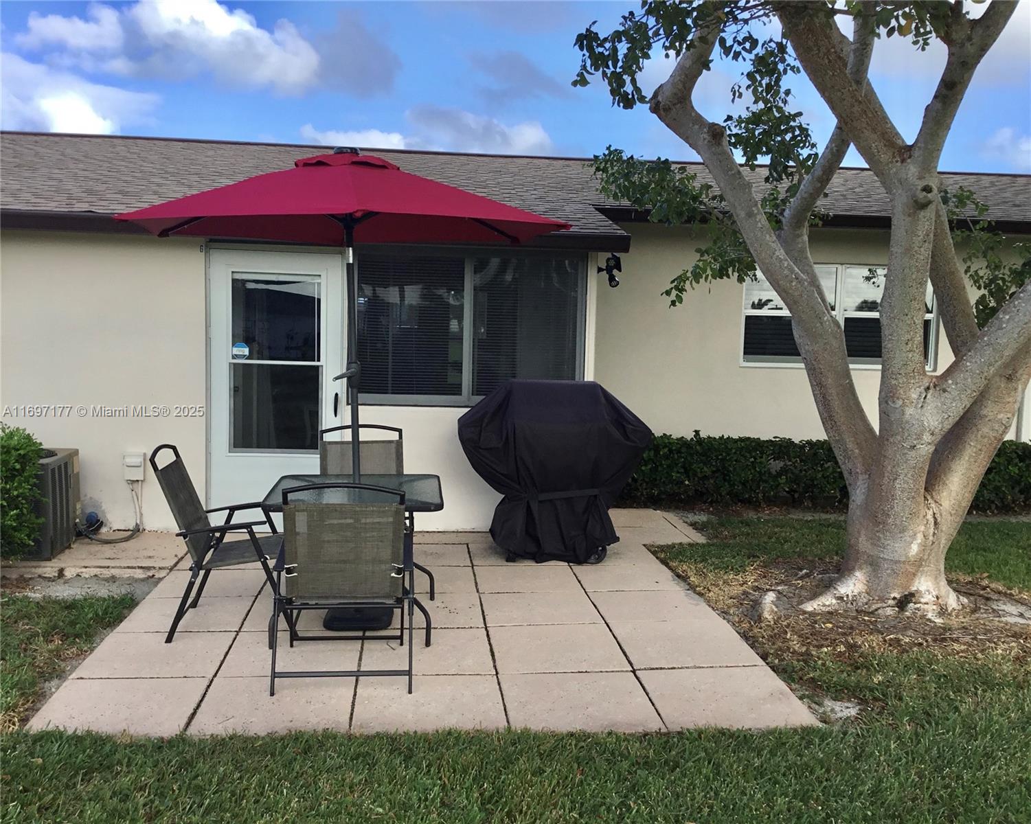 CRESTHAVEN VILLAS CONDO 2 - Residential
