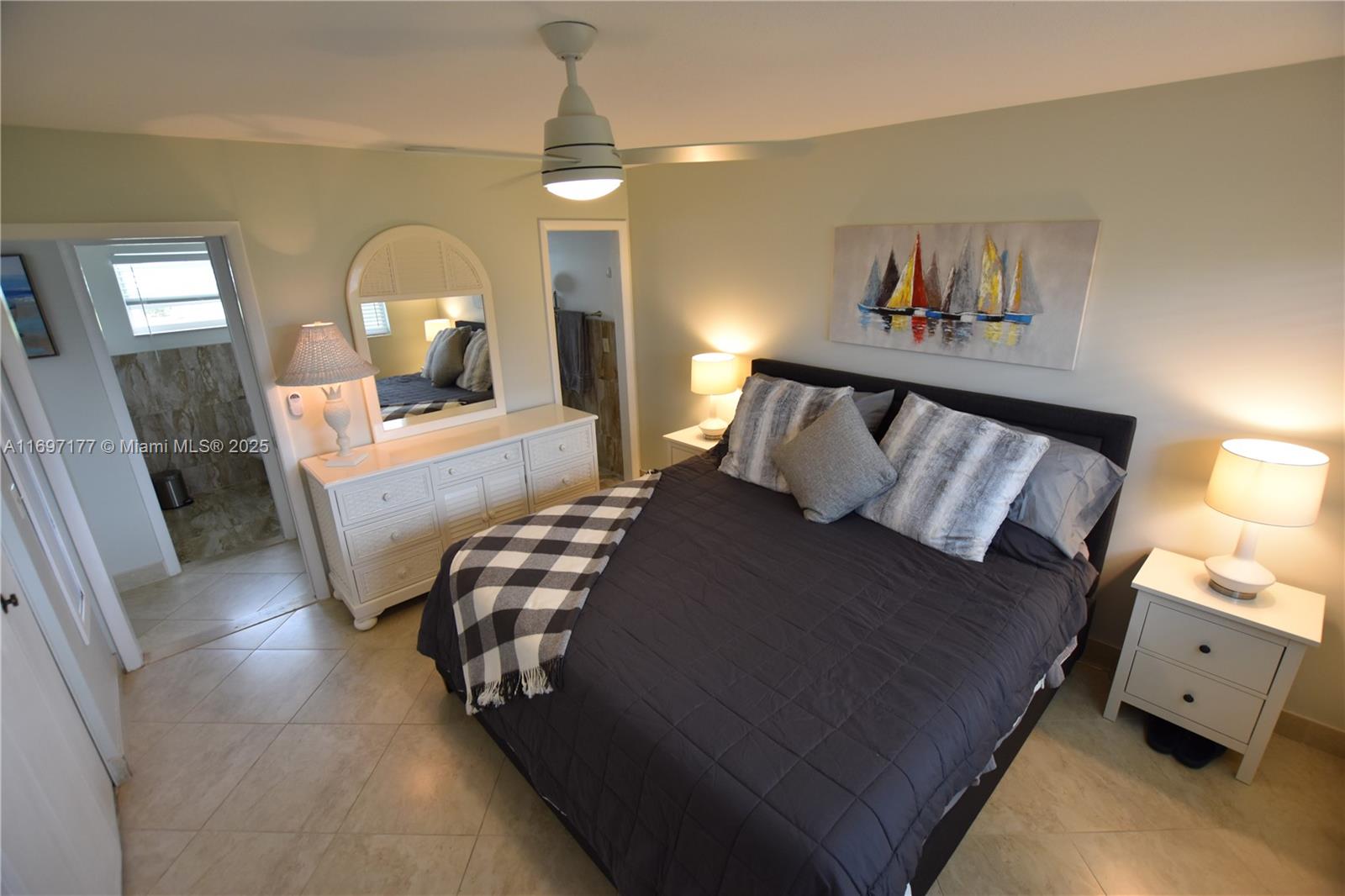 CRESTHAVEN VILLAS CONDO 2 - Residential
