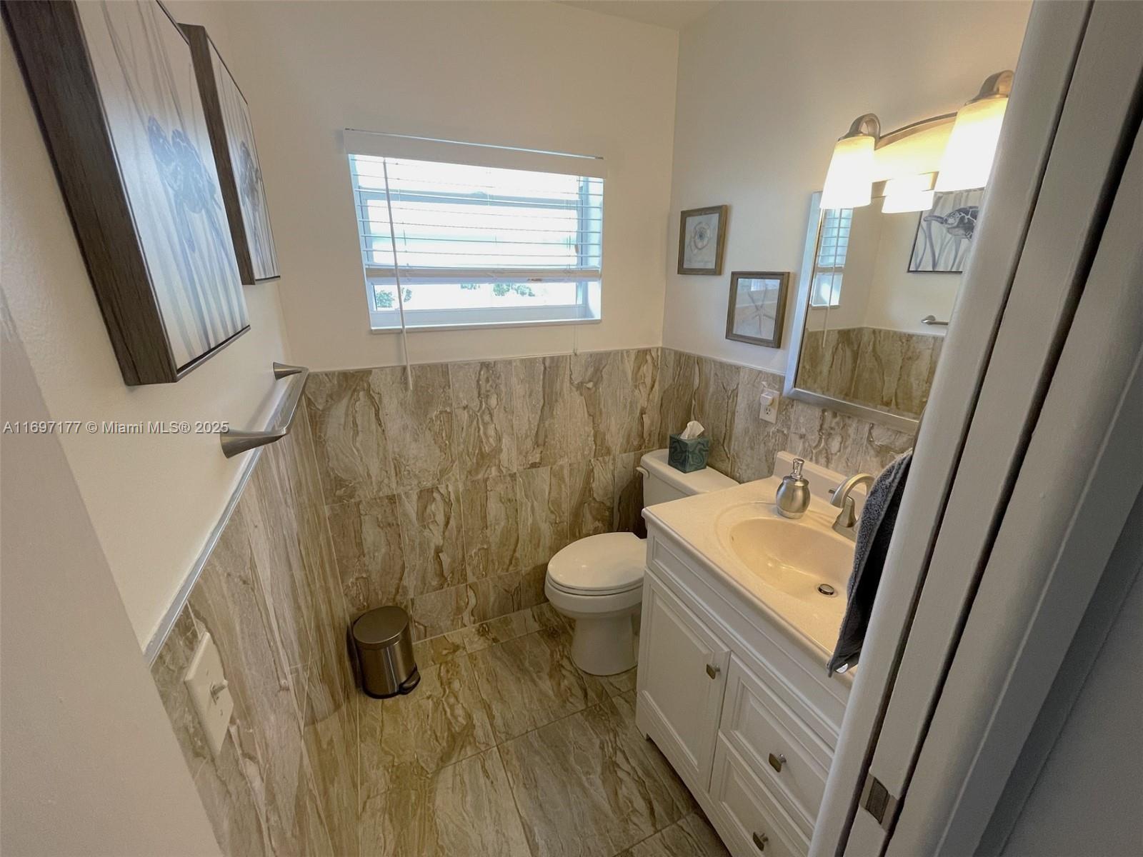 CRESTHAVEN VILLAS CONDO 2 - Residential