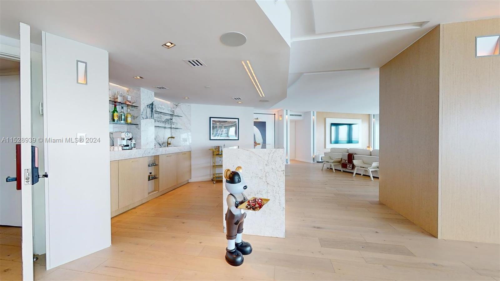 Bristol Tower Condo - Residential