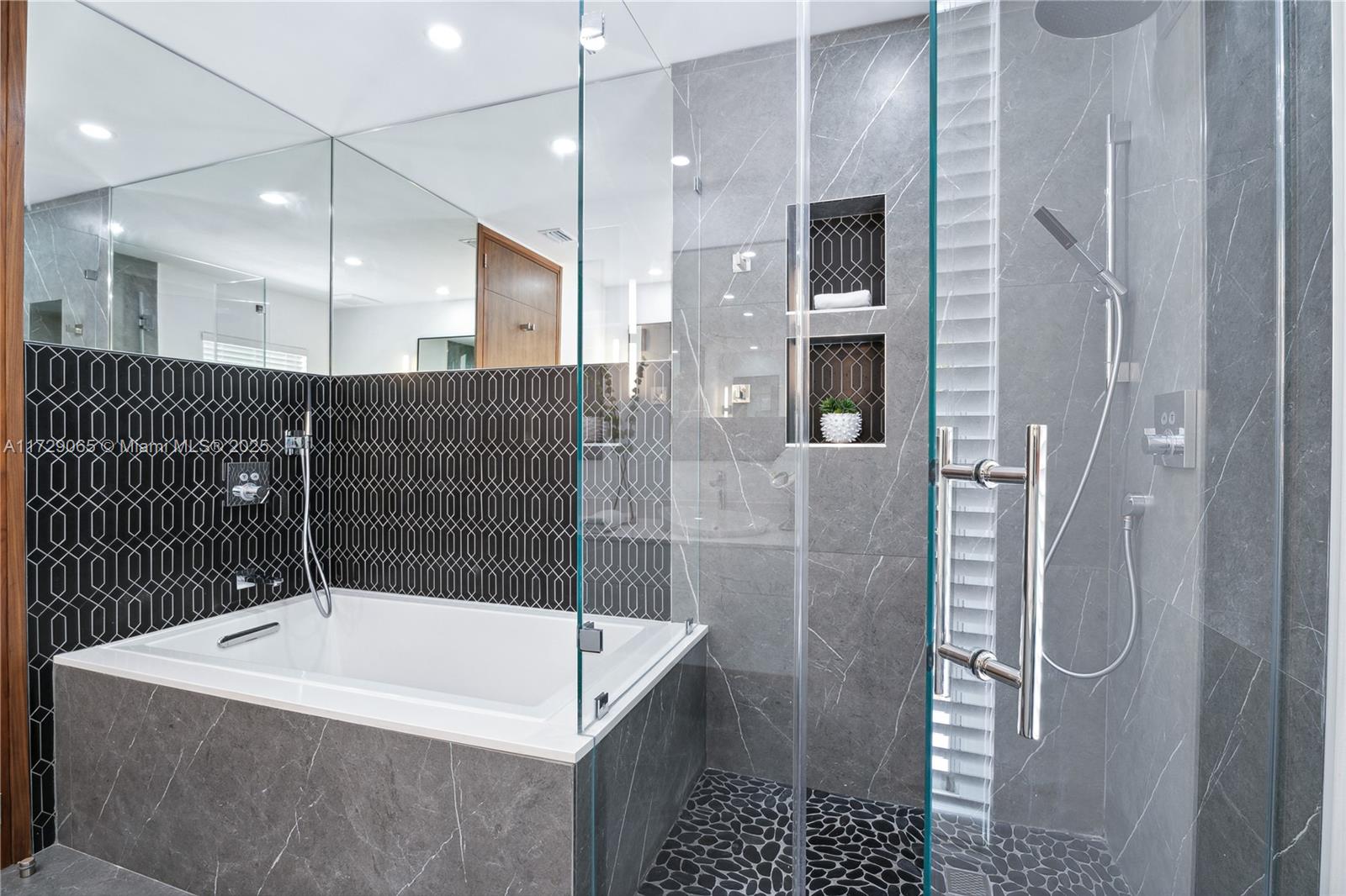 CORAL GABLES SEC A - Residential