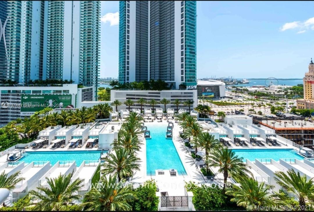 PARAMOUNT MIAMI WORLDCENT - Residential Lease