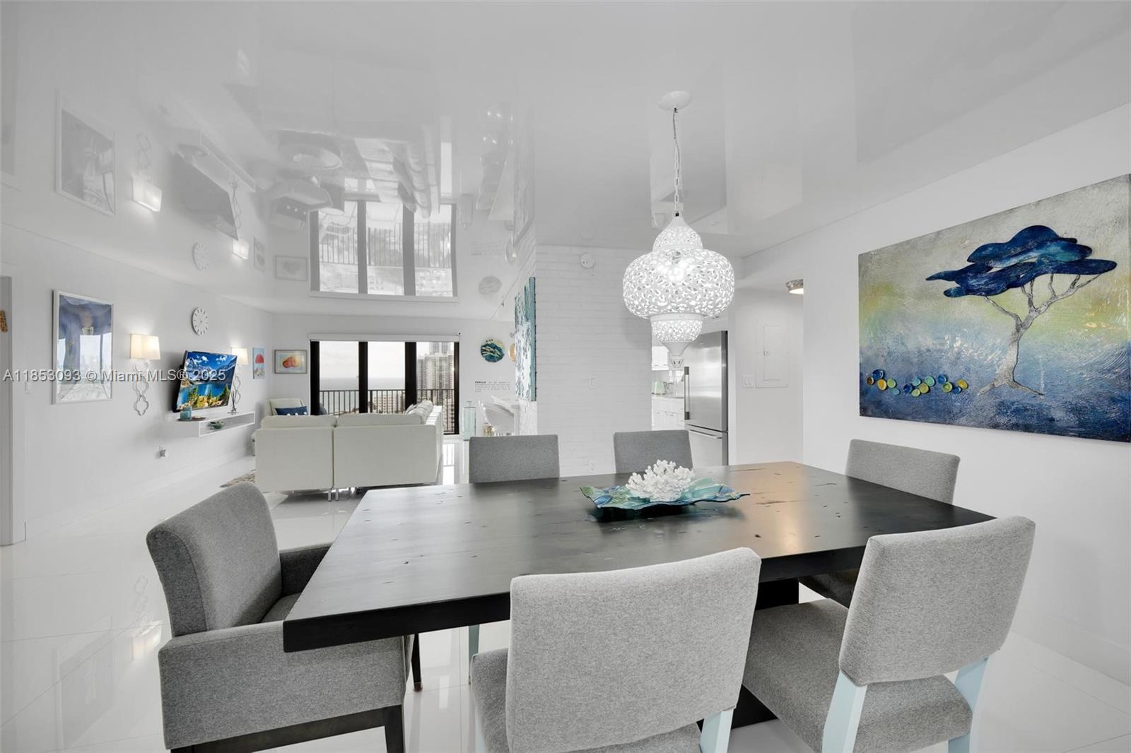 1201 S Ocean Dr 1904S