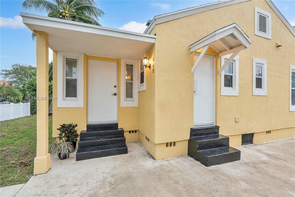 Photo of 608 El Vedado, West Palm Beach, FL 33405 (MLS # A11943477)