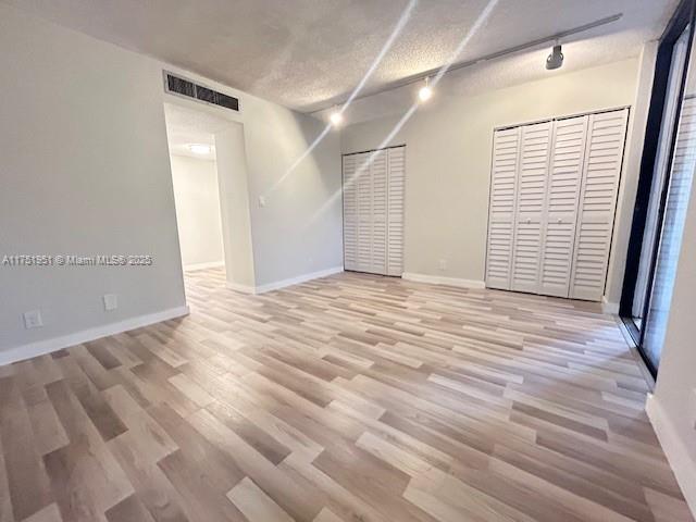 VILLA DORADA CONDO NO 2 - Residential