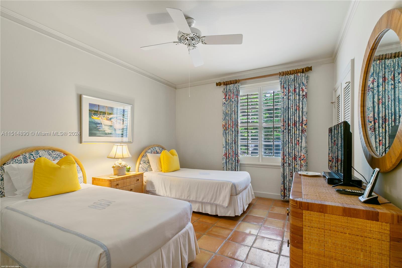 ISLAND BEACH - Residential