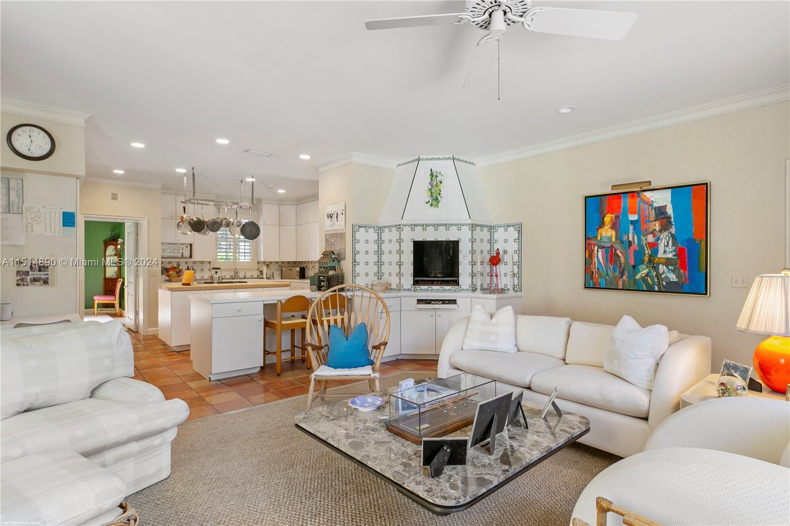 ISLAND BEACH - Residential