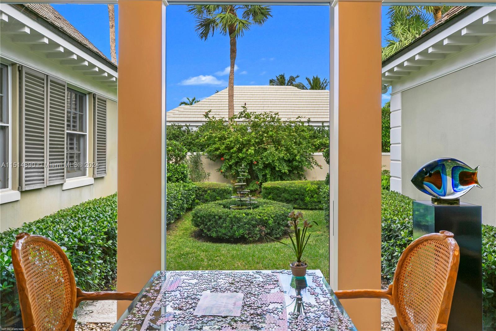 ISLAND BEACH - Residential