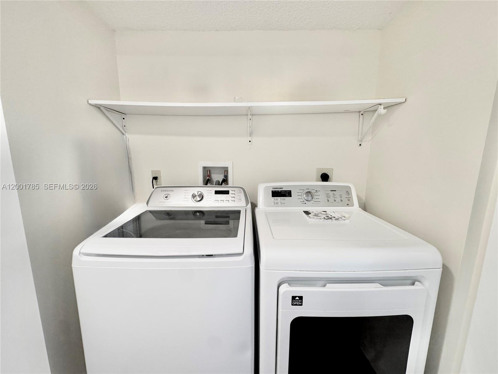 NOB HILL LANDINGS CONDOMI - Residential Lease